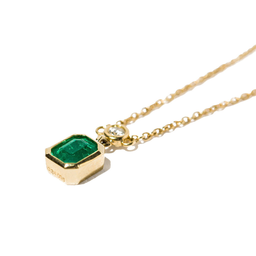 WEB限定】クラシックエメラルドネックレス – MILAMORE JAPAN