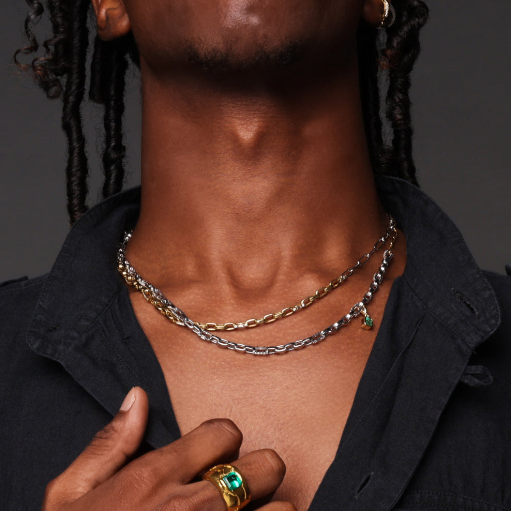 エメラルドチャーム